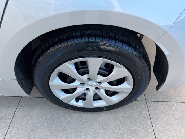 Used 2024 Toyota Corolla LE FWD image 11