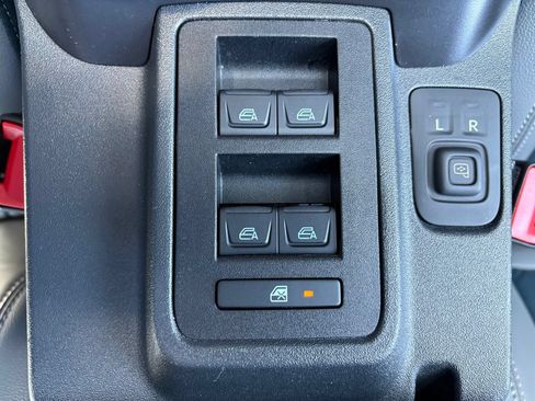 Used 2024 Ford Bronco Outer Banks w/ Sasquatch Package AWD/4WD image 16