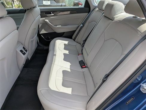 Used 2018 Hyundai Sonata Limited image 13