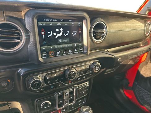 Used 2023 Jeep Wrangler Unlimited Rubicon 4xe w/ Steel Bumper Group image 18