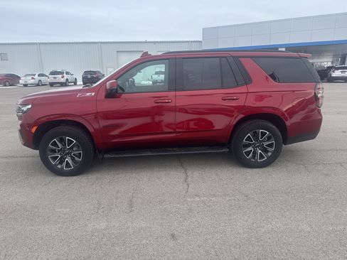 Used 2021 Chevrolet Tahoe Z71 w/ Z71 Signature Package image 2