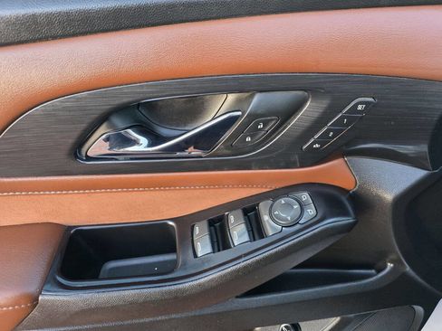 Used 2019 Chevrolet Traverse High Country w/ LPO, Floor Liner Package image 25