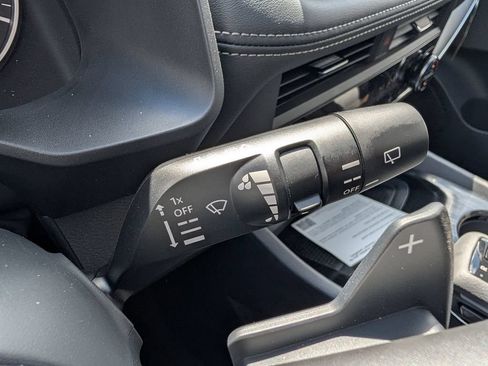 New 2026 Nissan Rogue SV AWD/4WD image 18