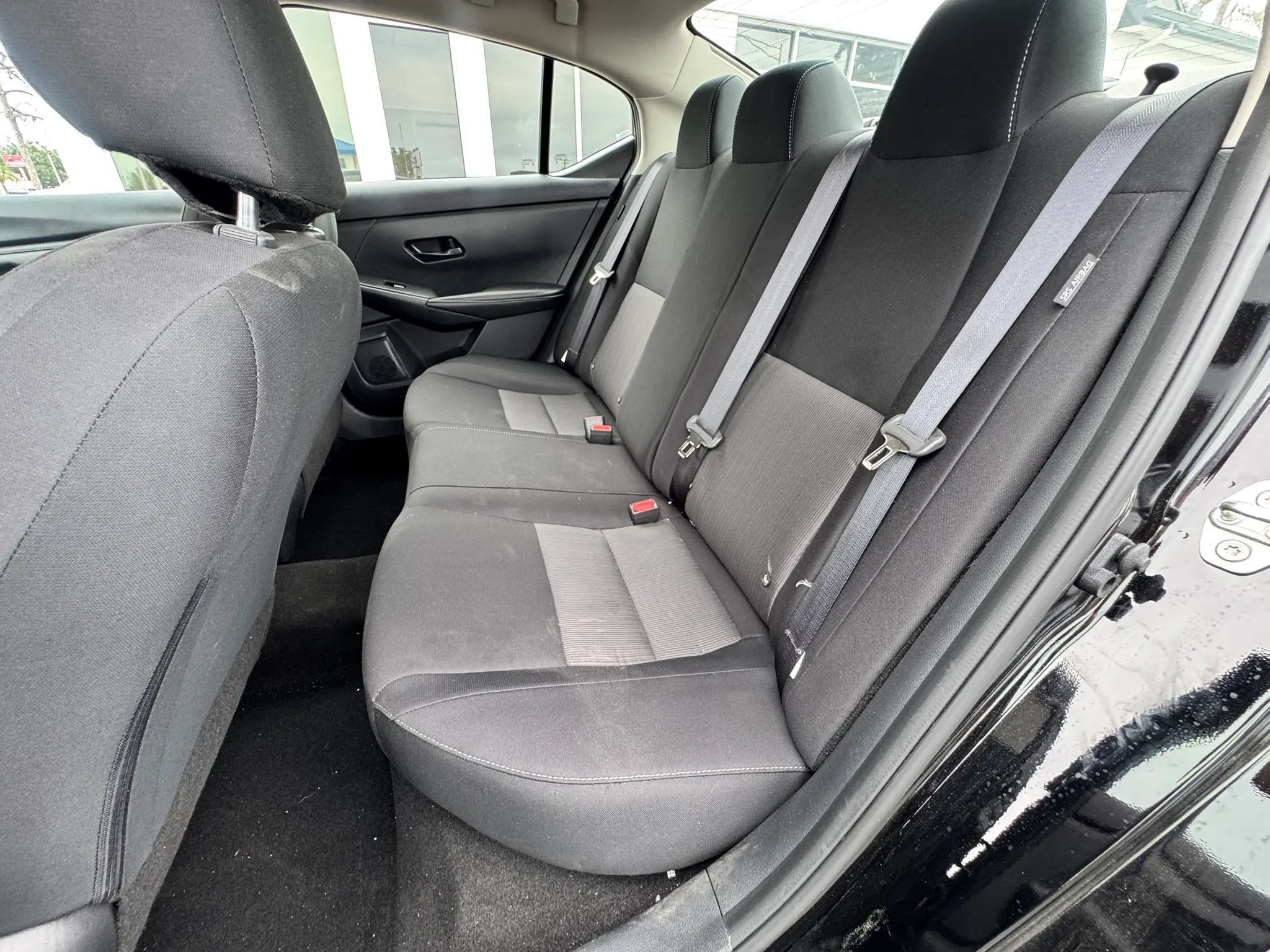Used 2025 Nissan Sentra SV FWD image 8