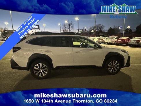 Certified 2025 Subaru Outback Premium w/ Popular Package #1A image 4