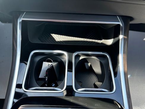 New 2024 BMW i7 xDrive60 image 21