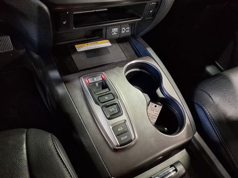 Used 2022 Honda Pilot Special Edition image 11