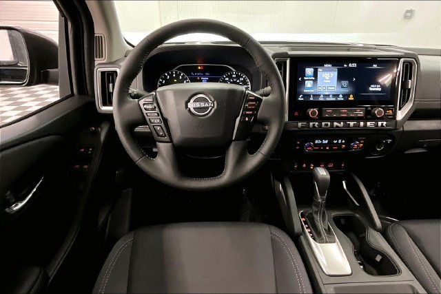 New 2026 Nissan Frontier SV w/ SV Convenience Package RWD image 23