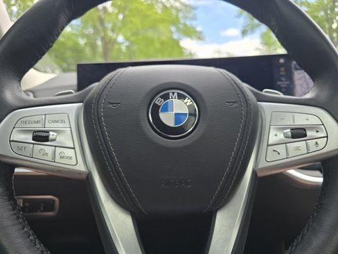 Used 2023 BMW X7 xDrive40i AWD/4WD image 32
