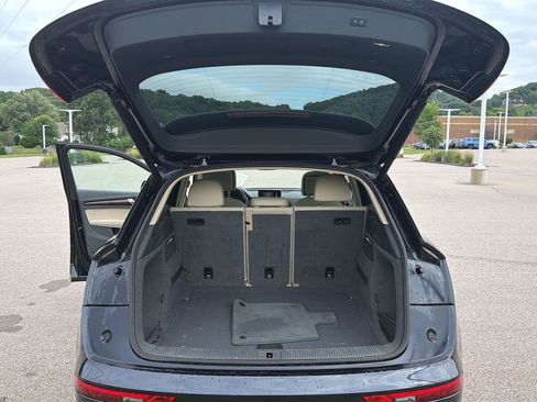Used 2018 Audi Q5 2.0T Premium Plus AWD/4WD image 12