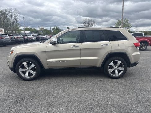 Used 2014 Jeep Grand Cherokee Limited w/ Luxury Group II AWD/4WD image 4