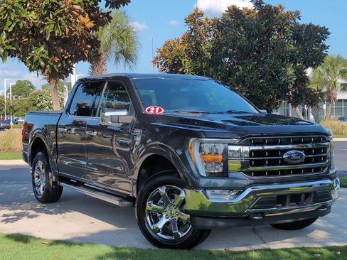 Used 2021 Ford F150 Lariat w/ Max Trailer Tow Package AWD/4WD image 2