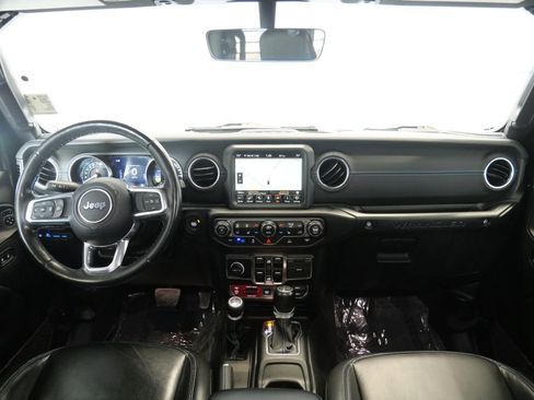 Used 2022 Jeep Wrangler Unlimited Rubicon 4xe w/ Cold Weather Group image 15