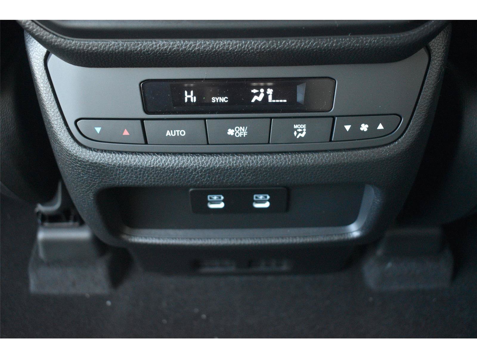 New 2026 Honda Pilot Touring image 31
