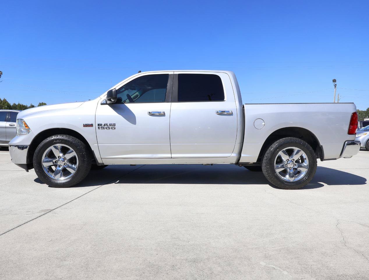 Used 2016 RAM 1500 Lone Star RWD image 3