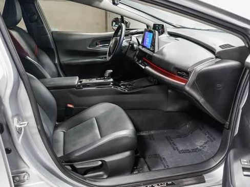 Certified 2023 Toyota Prius Prime image 18
