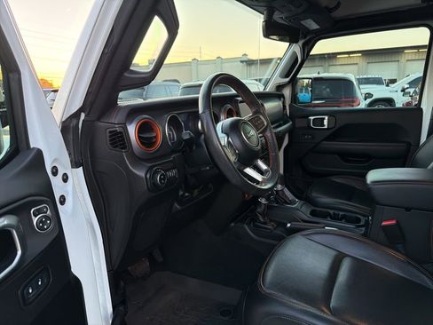 Used 2022 Jeep Gladiator Mojave w/ LED Lighting Group image 26