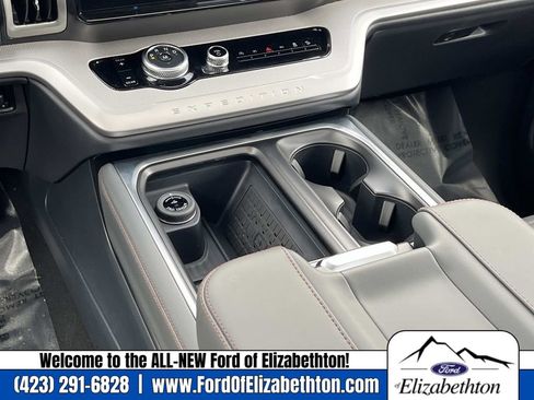 New 2025 Ford Expedition Max Active image 14