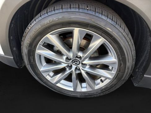 Used 2017 MAZDA CX-9 Signature AWD/4WD image 11