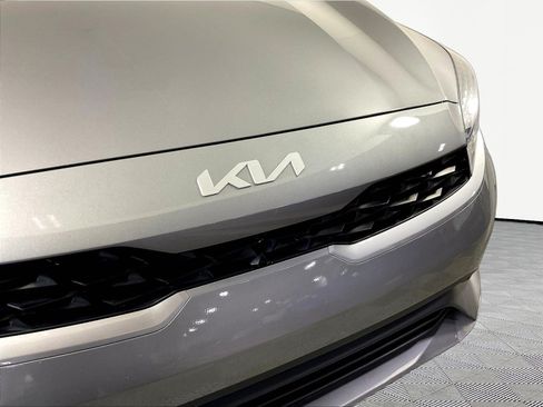 Used 2024 Kia Forte LXS FWD image 31