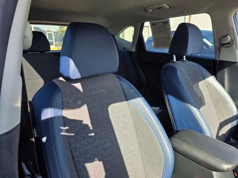 Used 2024 Kia Seltos S FWD image 11