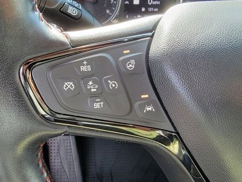 Used 2022 Chevrolet Equinox RS w/ RS Leather Package image 24