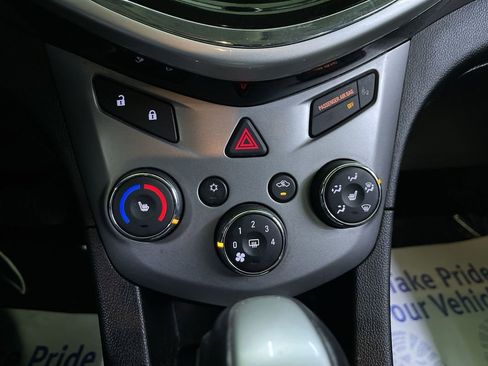 Used 2017 Chevrolet Sonic Premier image 23