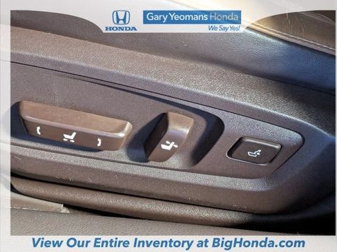 Used 2016 Lexus ES 350 w/ Premium Package w/Wood Trim FWD image 20