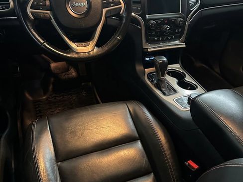 Used 2016 Jeep Grand Cherokee Limited 75th Anniversary AWD/4WD image 28