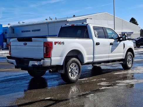 Used 2021 Ford F250 XLT w/ XLT Value Package image 6
