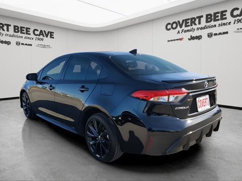 Used 2024 Toyota Corolla SE image 8