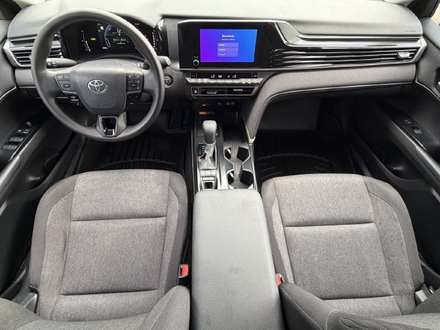 Used 2025 Toyota Camry LE w/ Convenience Package FWD image 15