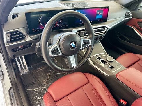 Used 2023 BMW 330i Sedan w/ M Sport Package RWD image 9