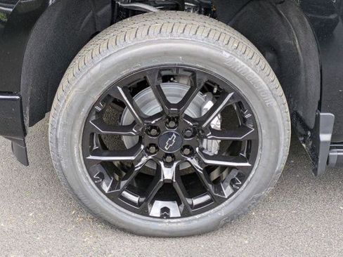 New 2026 Chevrolet Silverado 1500 High Country w/ High Country Premium Package AWD/4WD image 35