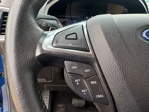 Used 2022 Ford Edge SEL w/ Sport Appearance Package AWD/4WD image 13