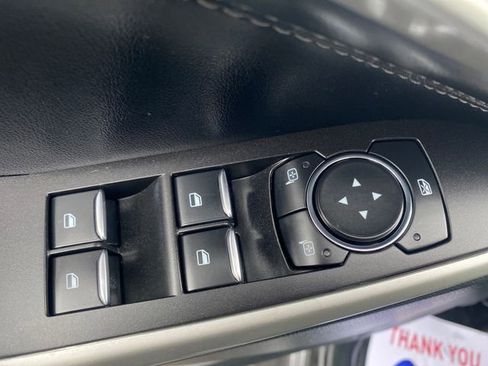 Used 2023 Ford Explorer XLT w/ Equipment Group 202A image 15