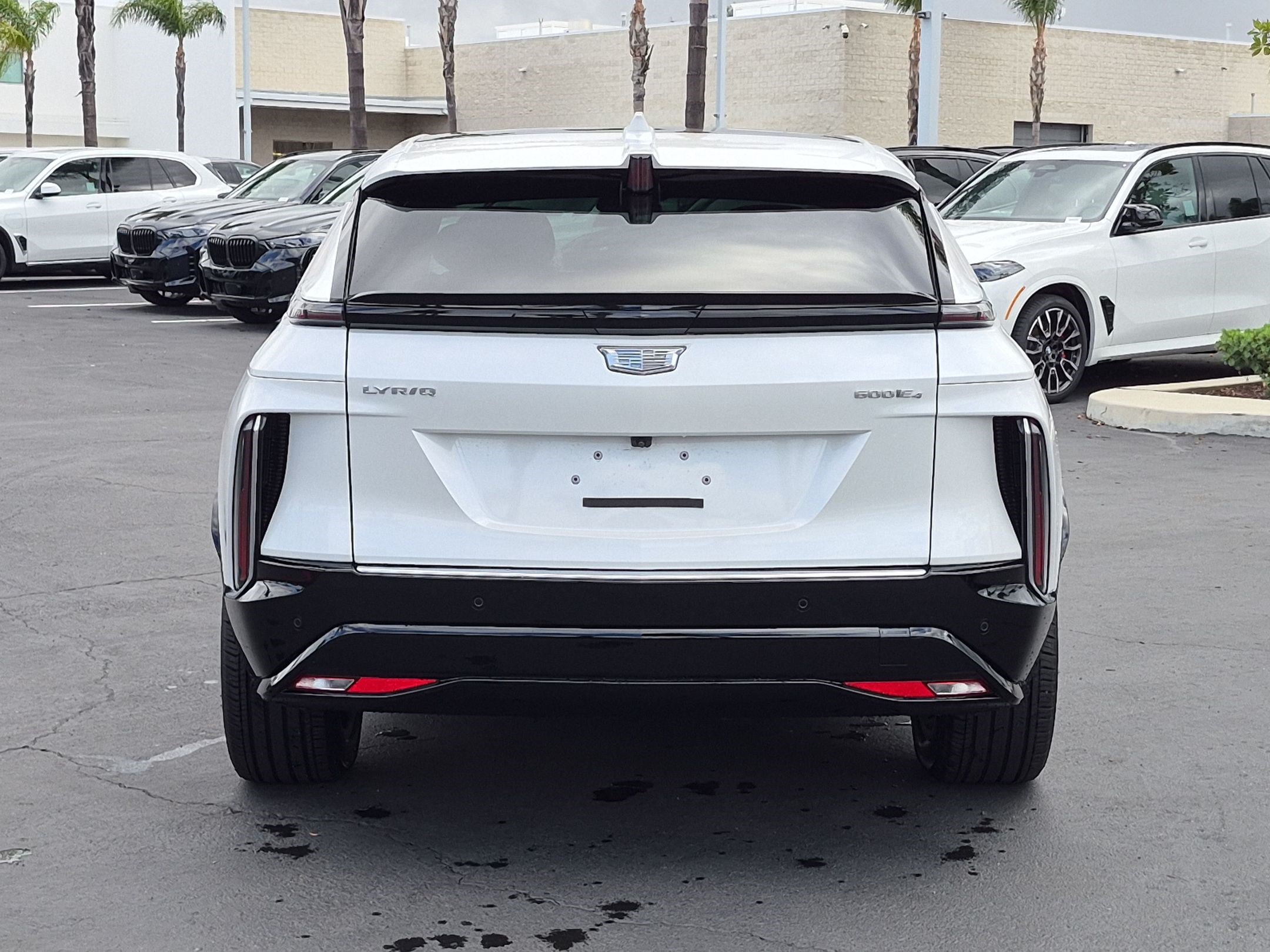 Used 2024 Cadillac Lyriq Tech w/ Driver Assist Package AWD/4WD image 9
