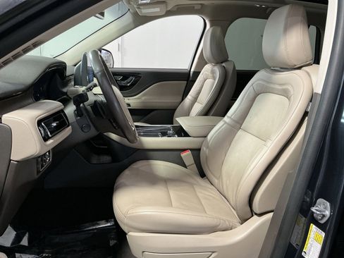 Used 2023 Lincoln Aviator Reserve w/ Elements Package Plus AWD/4WD image 21