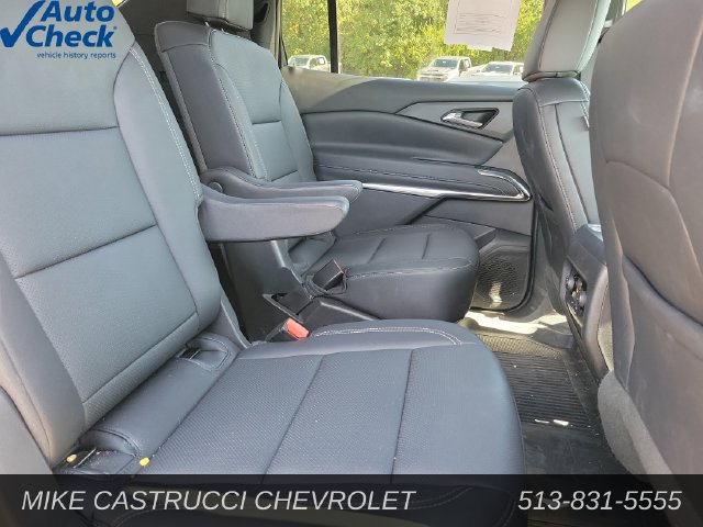Used 2025 Chevrolet Traverse LT w/ Driver Confidence Package FWD image 27