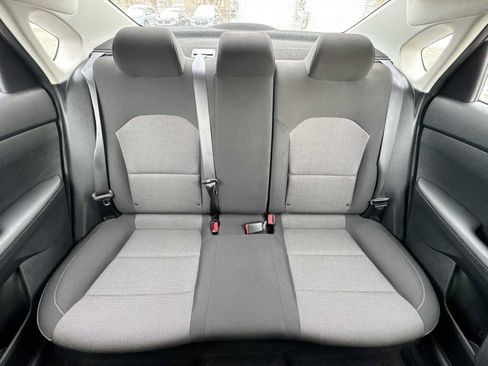 Used 2022 Kia Forte LXS image 13