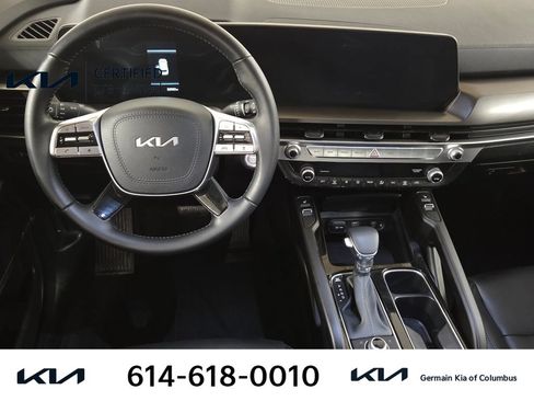 Certified 2024 Kia Telluride S w/ S Sunroof Package AWD/4WD image 16