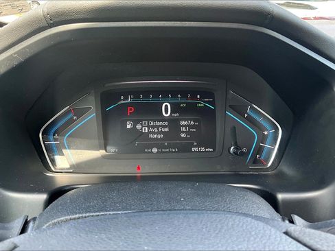 Used 2019 Honda Odyssey EX image 21