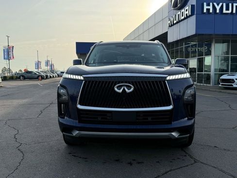 Used 2025 INFINITI QX80 Sensory image 2