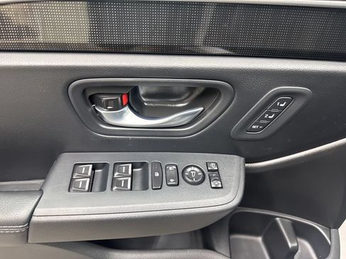 Used 2025 Honda Pilot Elite image 33