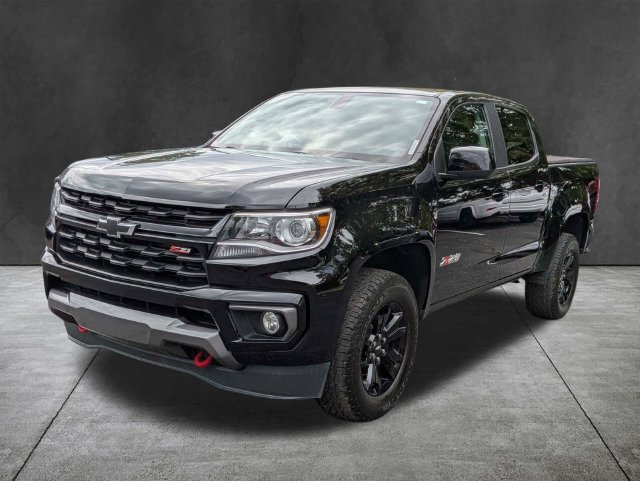 Used 2022 Chevrolet Colorado Z71 w/ Z71 Midnight Edition AWD/4WD image 9