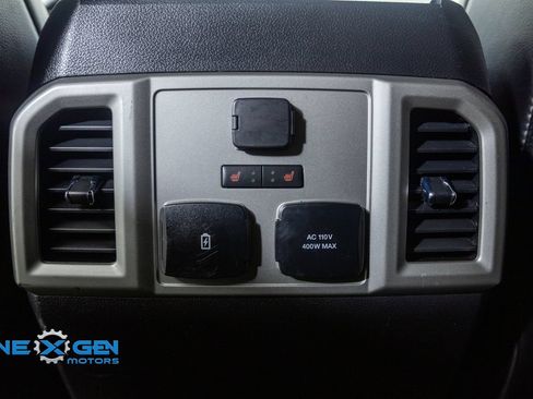 Used 2020 Ford F150 Lariat w/ Equipment Group 502A Luxury AWD/4WD image 27