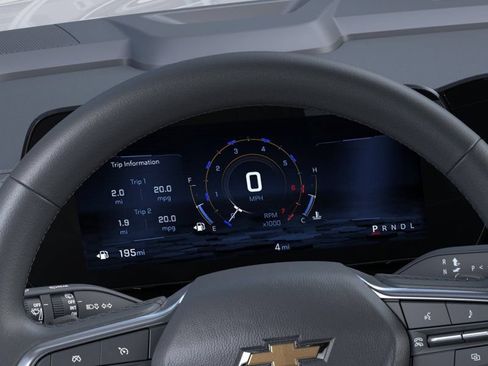 New 2026 Chevrolet Suburban LT RWD image 18