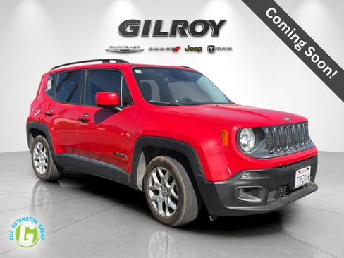 Used 2016 Jeep Renegade Latitude FWD image 1