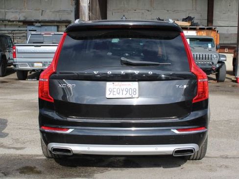Used 2016 Volvo XC90 T6 Inscription w/ Vision Package AWD/4WD image 3