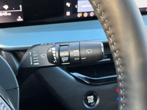 Used 2025 Nissan Murano SL AWD/4WD image 22